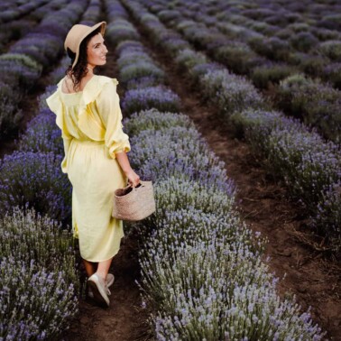 sedinta foto pe camp de lavanda